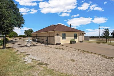 1478 Galaxy Road, Woodway TX 76712 - Photo 4