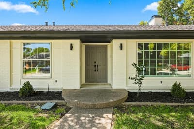 305 Brookview Drive, Hurst TX 76054 - Photo 3