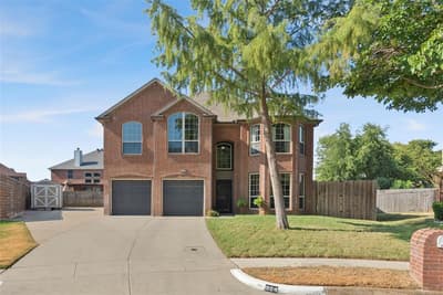 324 Georgian Oak Court, Lake Dallas TX 75065