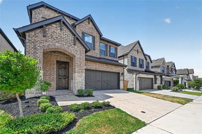 2552 Four Roses Drive, Lewisville TX 75056 - Photo 3