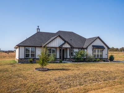 145 Prairie Meadows Court, Rhome TX 76078 - Photo 3