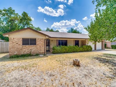 3513 Wren Avenue, Fort Worth TX 76133
