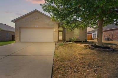 606 Poplar Vista Lane, Arlington TX 76002