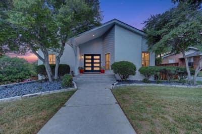 7624 Skylake Drive, Fort Worth TX 76179 - Photo 2