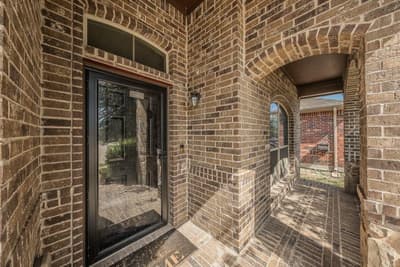 2840 Candace Drive, Grand Prairie TX 75051 - Photo 4