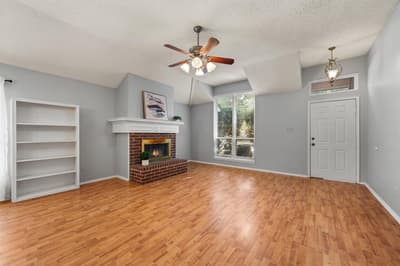 5645 Cancun Drive, North Richland Hills TX 76180 - Photo 5