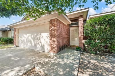 5645 Cancun Drive, North Richland Hills TX 76180 - Photo 4
