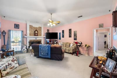 649 E Reindeer Road, Lancaster TX 75146 - Photo 2