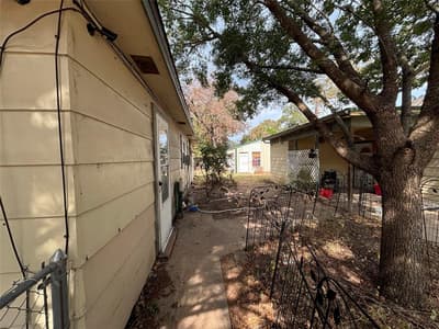 913 Woodland Trail, Tool TX 75143 - Photo 2