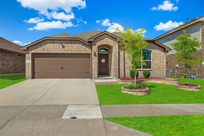 6120 Blacksmith Avenue, Fort Worth TX 76179