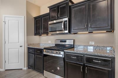 6120 Blacksmith Avenue, Fort Worth TX 76179 - Photo 4