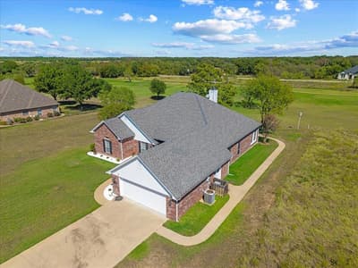 27207 Meadowmore Drive, Whitney TX 76692 - Photo 2
