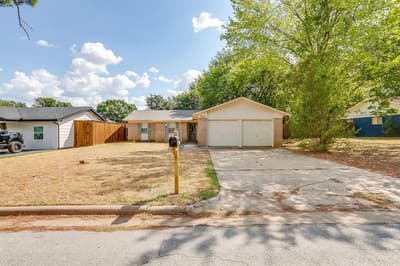 1116 Woodbrook Street, Arlington TX 76011 - Photo 5