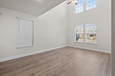 910 Milkweed Drive, Euless TX 76039 - Photo 4