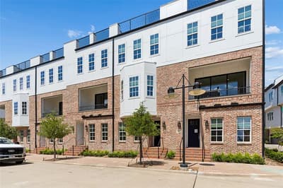 4613 Greenborough Lane, Dallas TX 75219 - Photo 2