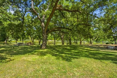 8704 Frontier Court, Granbury TX 76048 - Photo 5