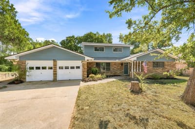 924 Wade Drive, Bedford TX 76022