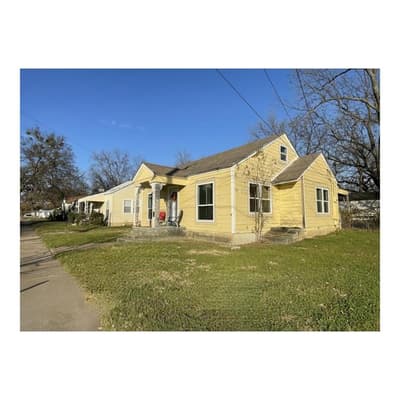 1702 NW 1st Avenue, Mineral Wells TX 76067 - Photo 3