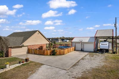 737 County Road 4699, Boyd TX 76023 - Photo 2