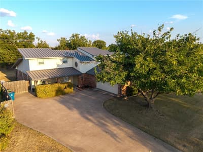 124 Freese Drive, Sanger TX 76266 - Photo 3