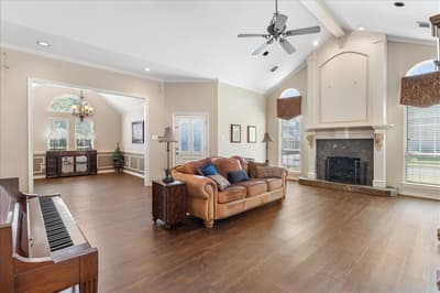 1415 Boardwalk Street, Arlington TX 76011 - Photo 4