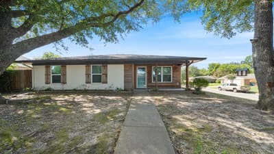 800 Angie Lane, Athens TX 75751