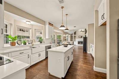 510 Anthony Drive, Euless TX 76039 - Photo 4