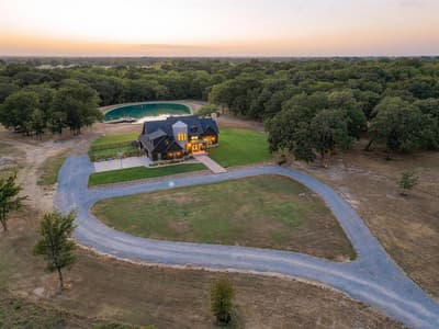 1589 County Road 4720, Wolfe City TX 75496 - Photo 5