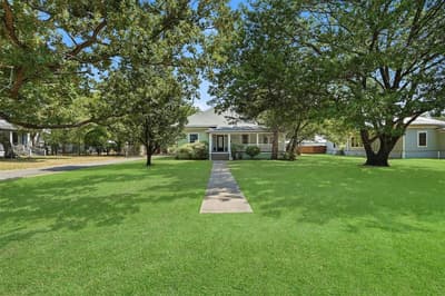 1221 S Crockett Street, Sherman TX 75090 - Photo 3