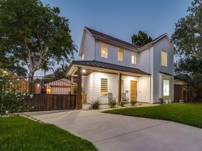 566 Hambrick Road, Dallas TX 75218 - Photo 2