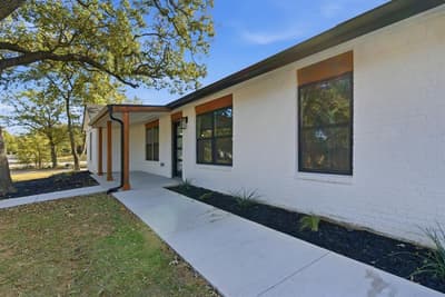 205 Lacewell Street, Jacksboro TX 76458 - Photo 3