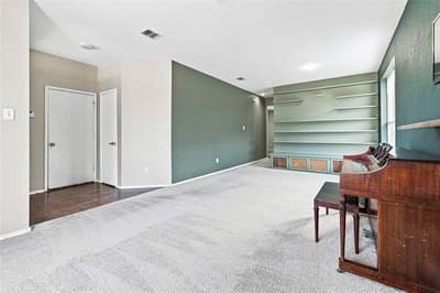2833 Wakecrest Drive, Fort Worth TX 76108 - Photo 4