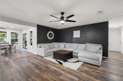 104 Russell Lane, Hewitt TX 76643 - Photo 2