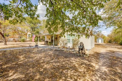 404 Calgary Road, Azle TX 76020 - Photo 3