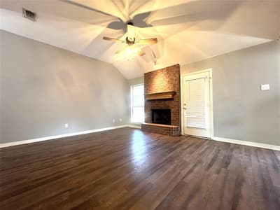 518 Wild Springs Drive, Midlothian TX 76065 - Photo 4