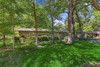 800 Briarwood Boulevard, Arlington TX 76013 - Photo 3