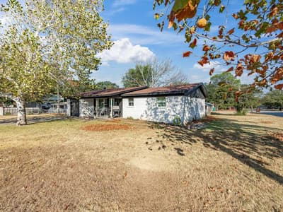 1306 Hulme Street, Bowie TX 76230 - Photo 5