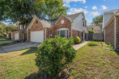 2054 Wanderlust Drive, Lewisville TX 75067 - Photo 3