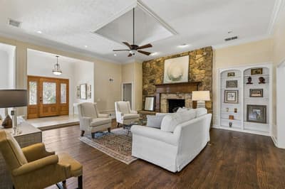9639 Vista Oaks Drive, Dallas TX 75243 - Photo 5