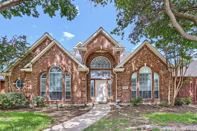 10804 Dry Creek Lane, Frisco TX 75035 - Photo 2
