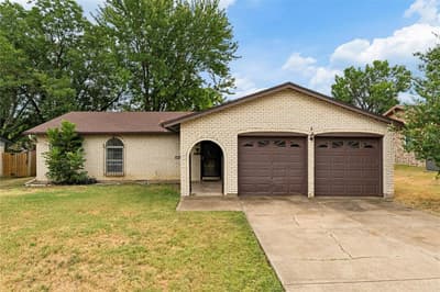 1710 Carla Avenue, Arlington TX 76014