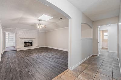 5209 Smokerise Court, Arlington TX 76016 - Photo 3