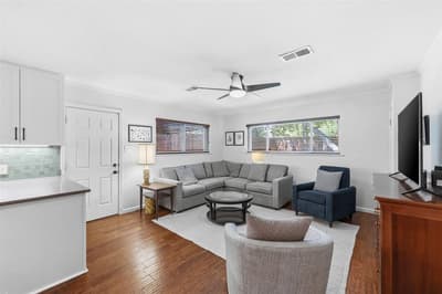 1715 Lansford Avenue, Dallas TX 75224 - Photo 5