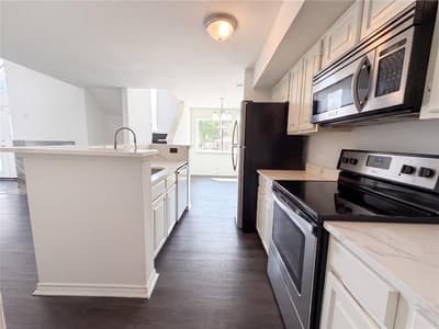 2311 Balsam Drive # H210, Arlington TX 76006 - Photo 3
