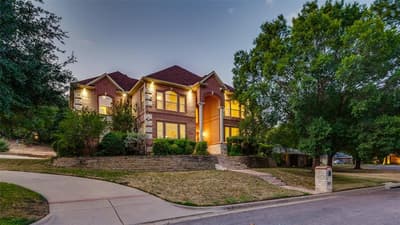 8925 Hunters Glen Trail, Fort Worth TX 76120