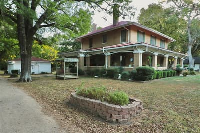 307 Honey Grove St, Roxton TX 75477 - Photo 2