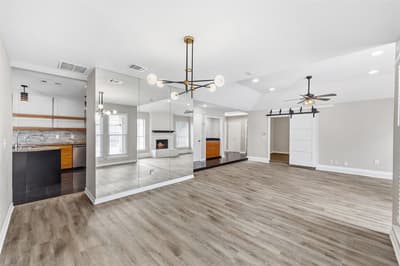 14826 Sopras Circle, Addison TX 75001 - Photo 5