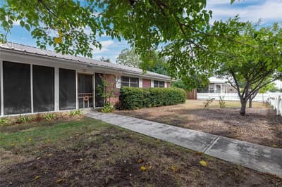 900 E Fitzgerald Street, Bangs TX 76823