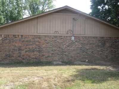 411 Ashland Drive, Gainesville TX 76240 - Photo 3