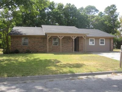 411 Ashland Drive, Gainesville TX 76240